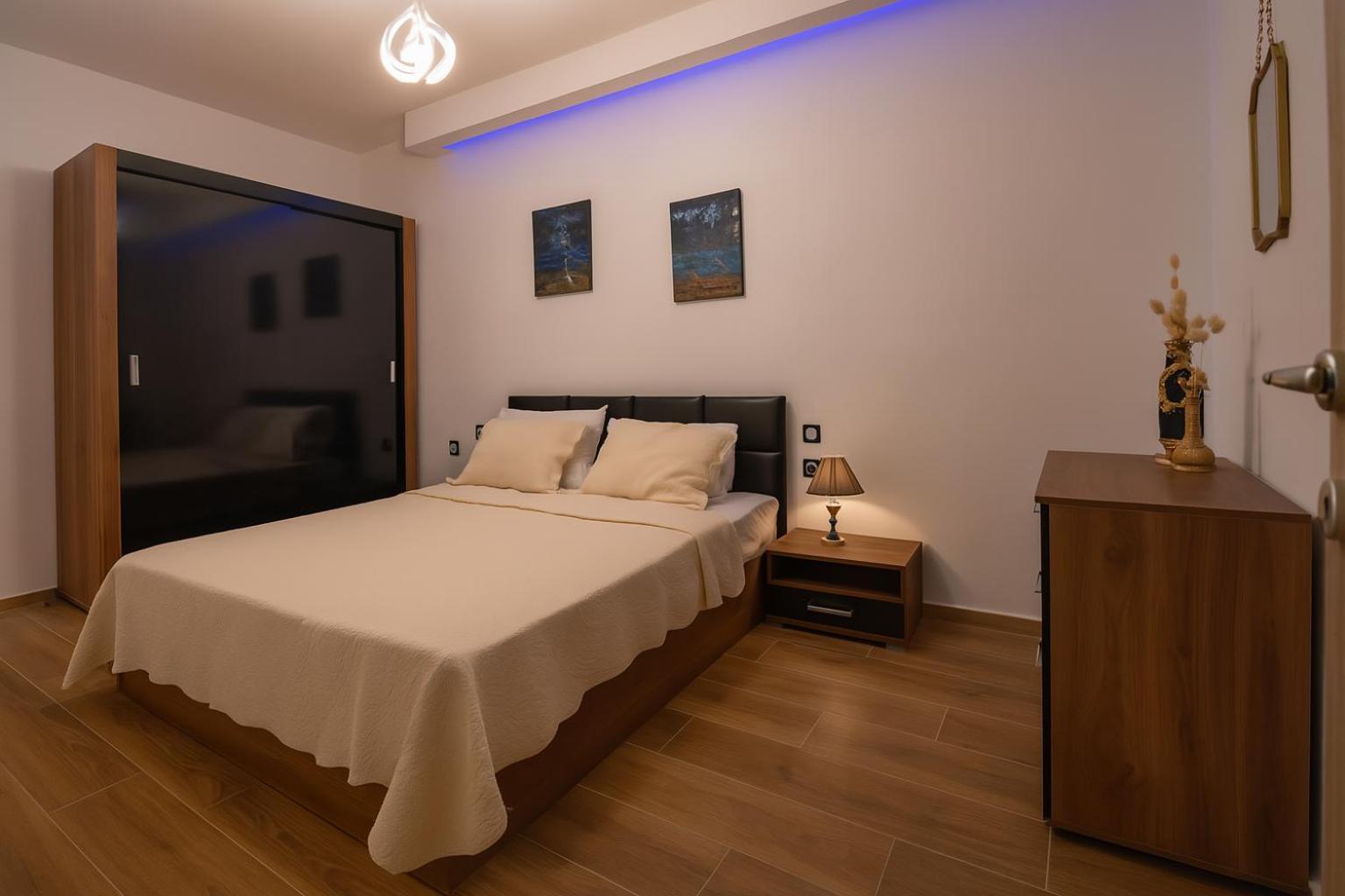 Luxe Suite, Chrysa's Private Getaway